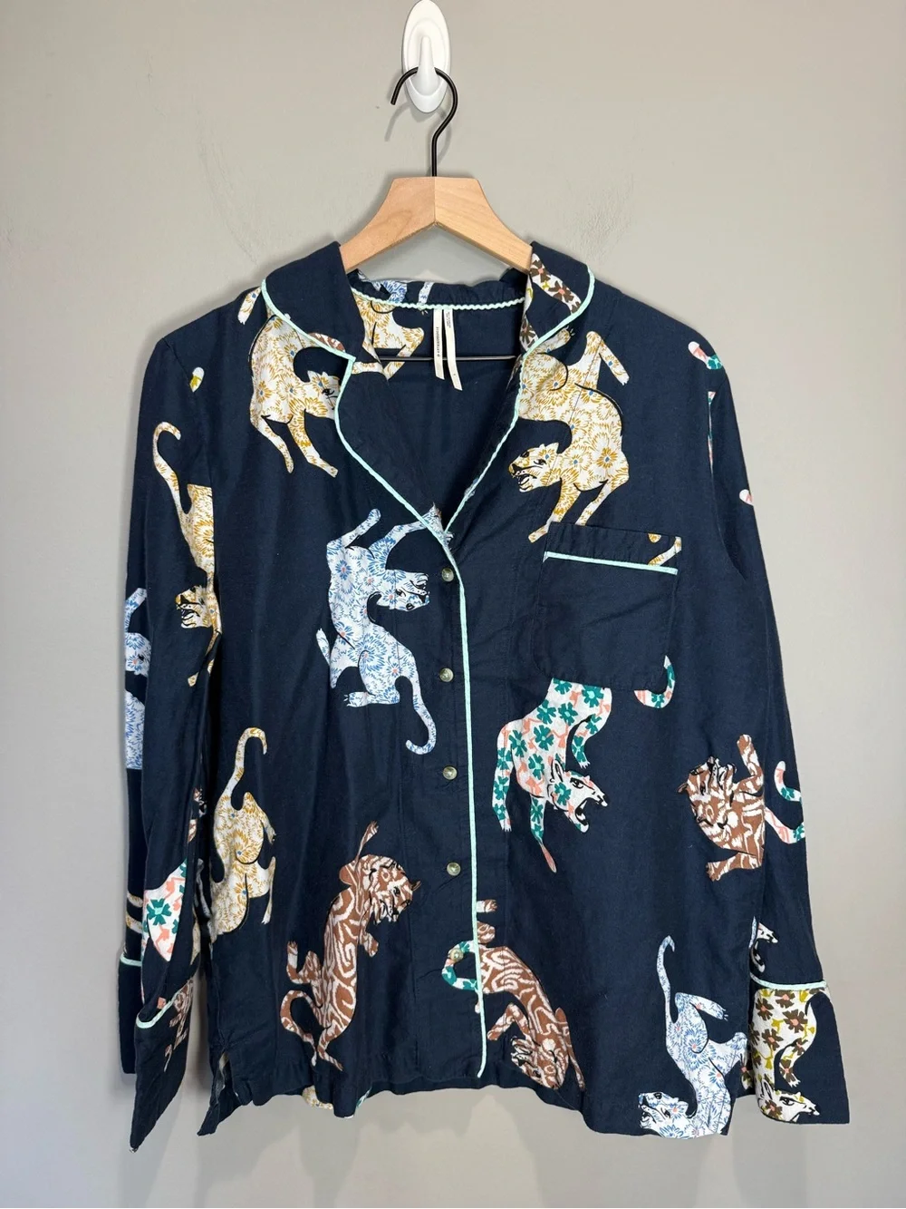 Anthropologie Tiger Print Pajama Top Size L Navy Cotton Modal Button Front